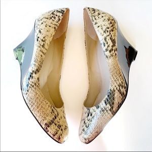 Ellen Tracy Gloria Snakeskin Wedge Round Toe Pumps